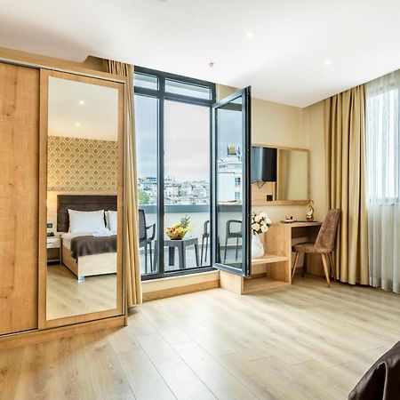Emin Palace Hotel Istanbul Bagian luar foto